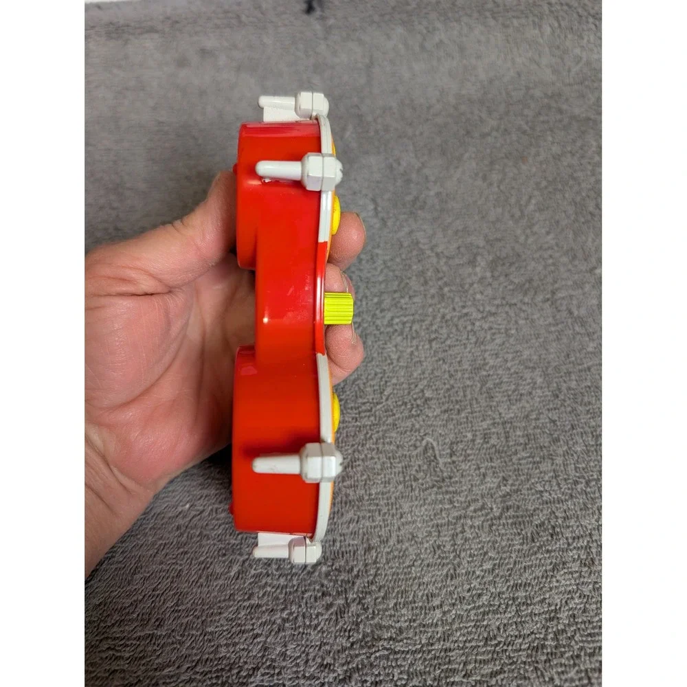 Boppin Beats Electronic Drum Pad Toy Red Orange Yellow Handheld‎ Musical Toy